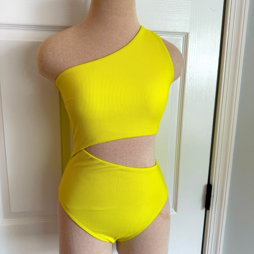 NWOT Beach Riot Celine Ribbed One-Piece Swimsuit S